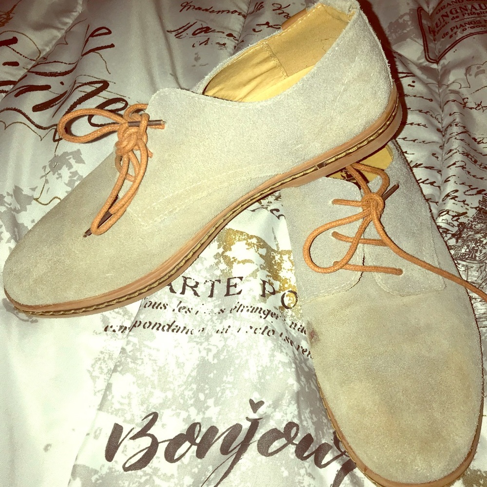 Mens/boys gray suede shoes